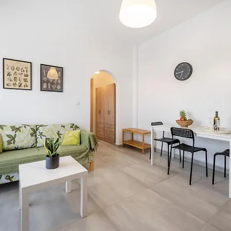 アパート Waves Of Mastichari マスティハリ